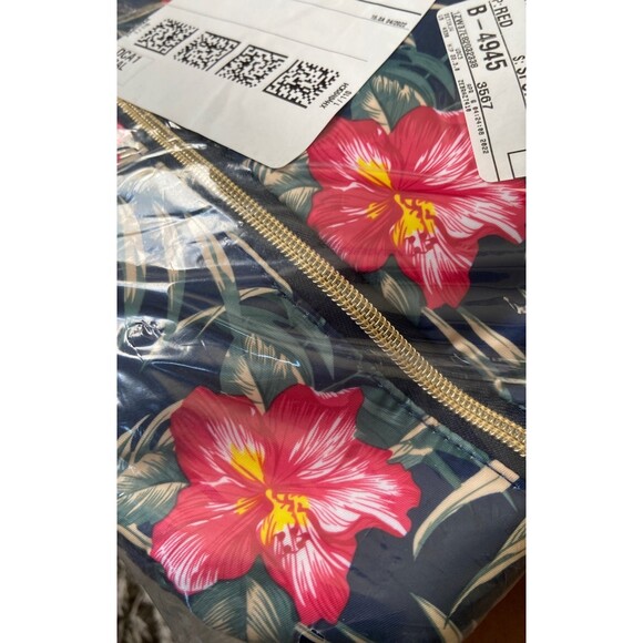 Diaper Backpack with Changing Pad - Picture 7 of 7